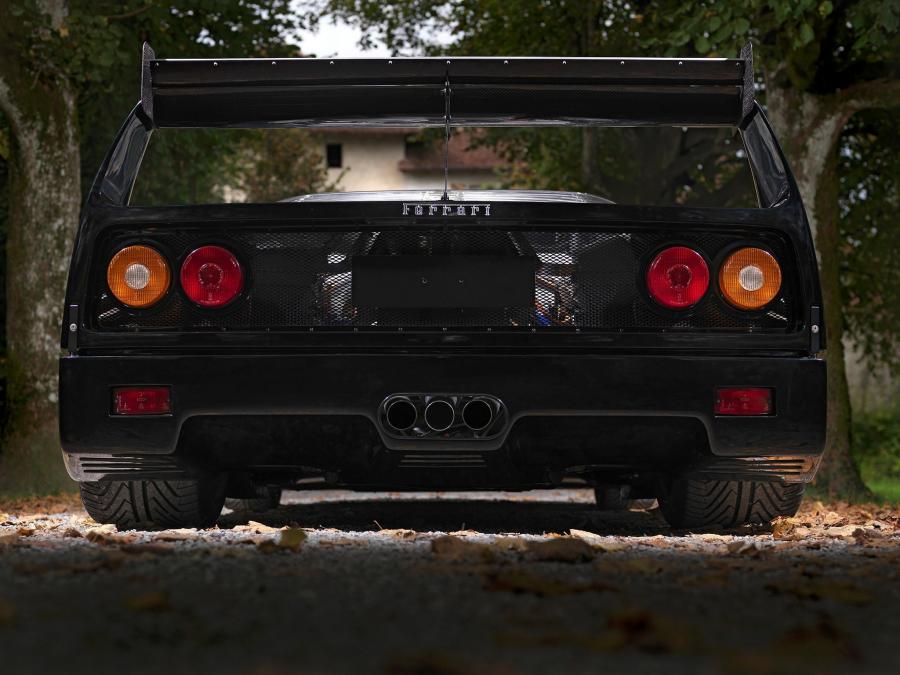 Ferrari F40 by Euromotor 2007 года  (фото 2 из 5)